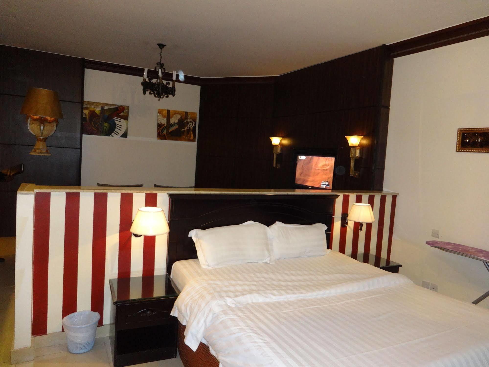 Orans Suites 2 Jeddah Ngoại thất bức ảnh