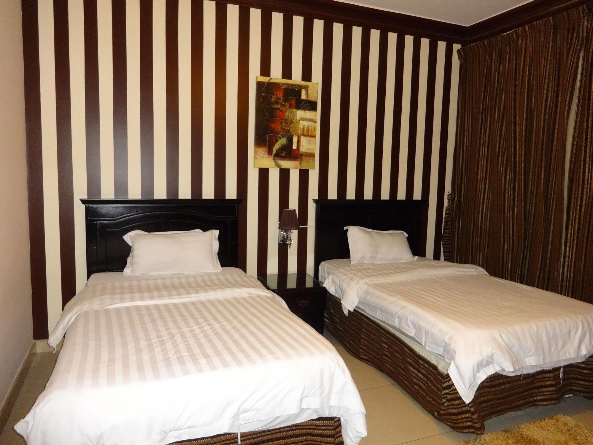 Orans Suites 2 Jeddah Ngoại thất bức ảnh